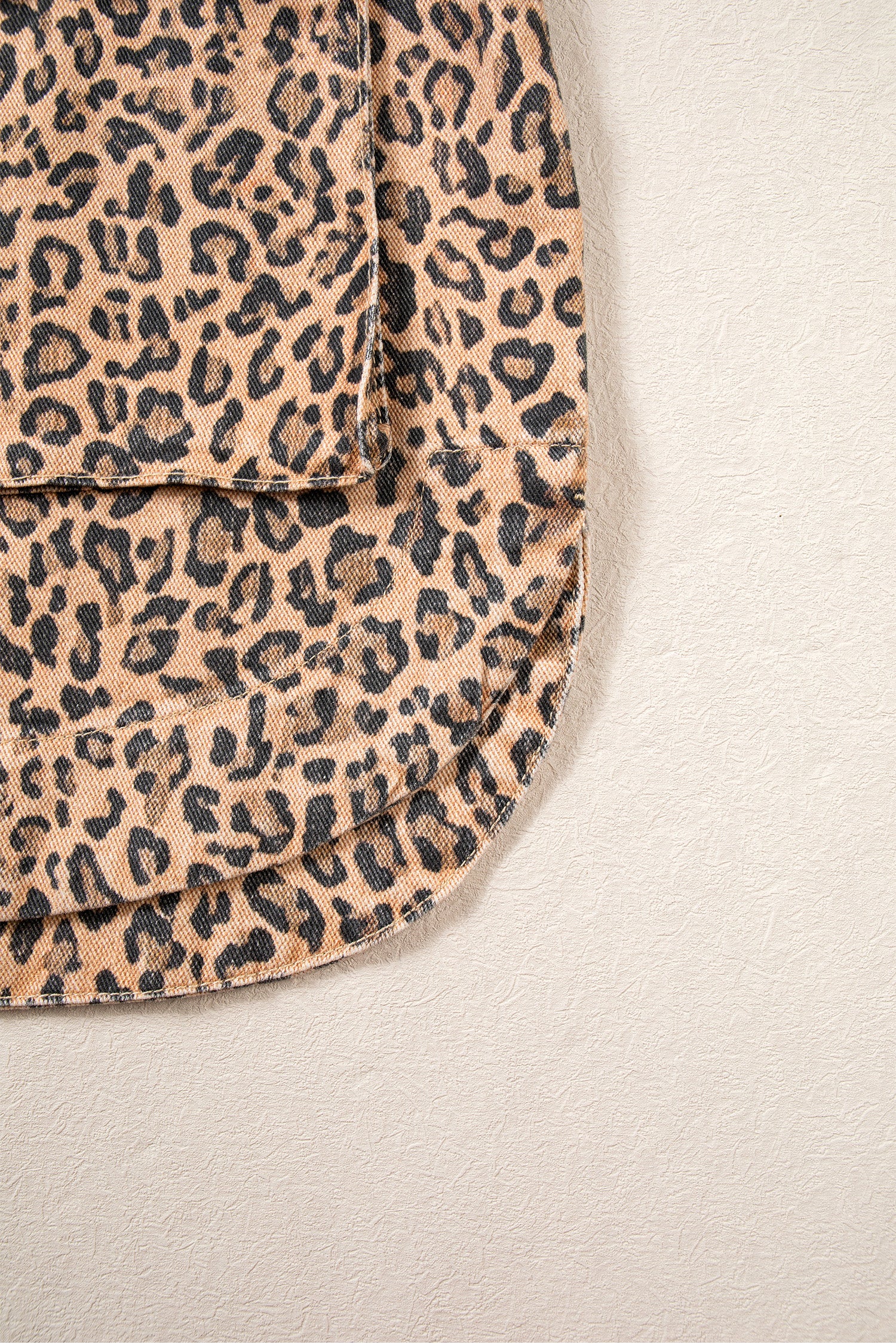 Khaki Leopard Print Collar Long Sleeve Patch Pocket Shift Denim Jacket