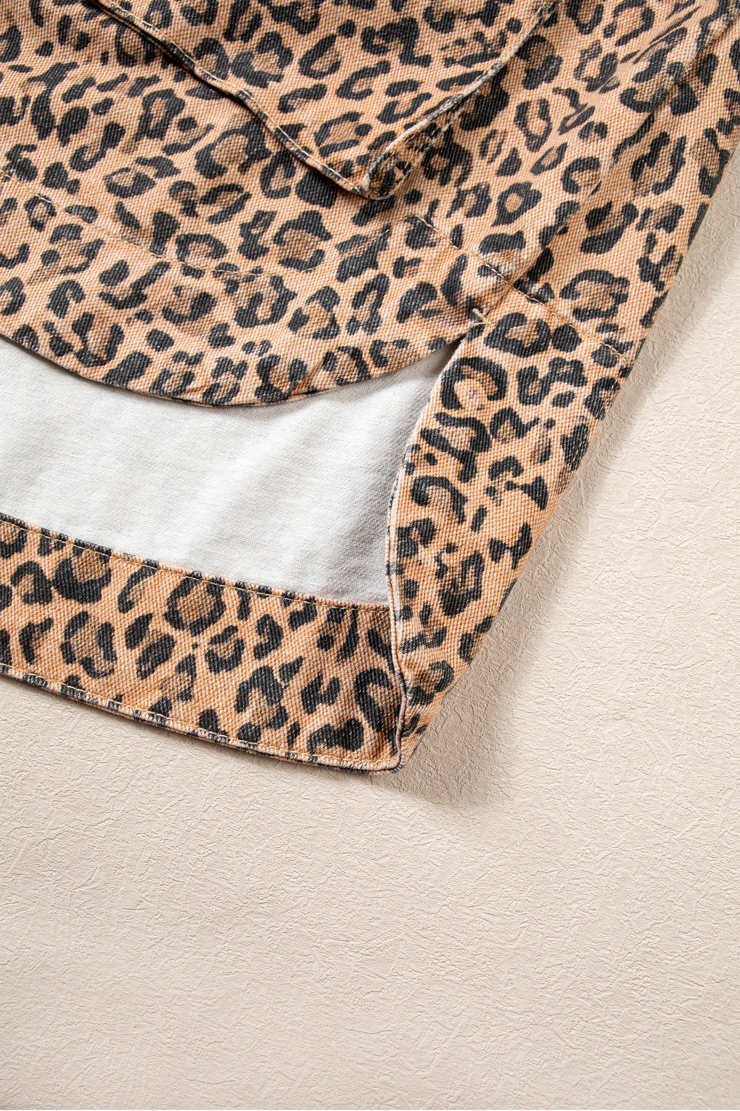 Khaki Leopard Print Collar Long Sleeve Patch Pocket Shift Denim Jacket
