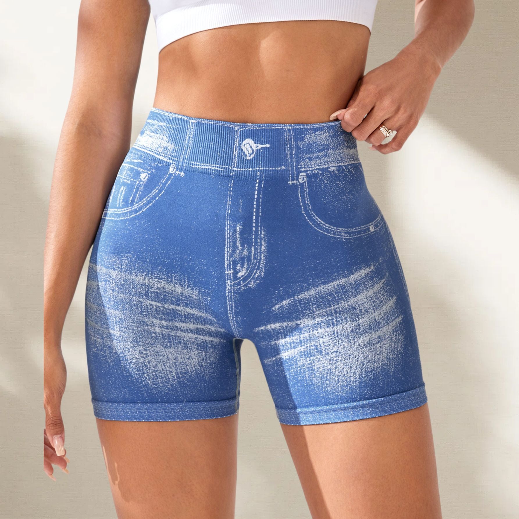 Denim Seamless Yoga Shorts for Women, Back V-Waist Hip-Lifting Quick-Dry Fitted Running Fitness Shorts